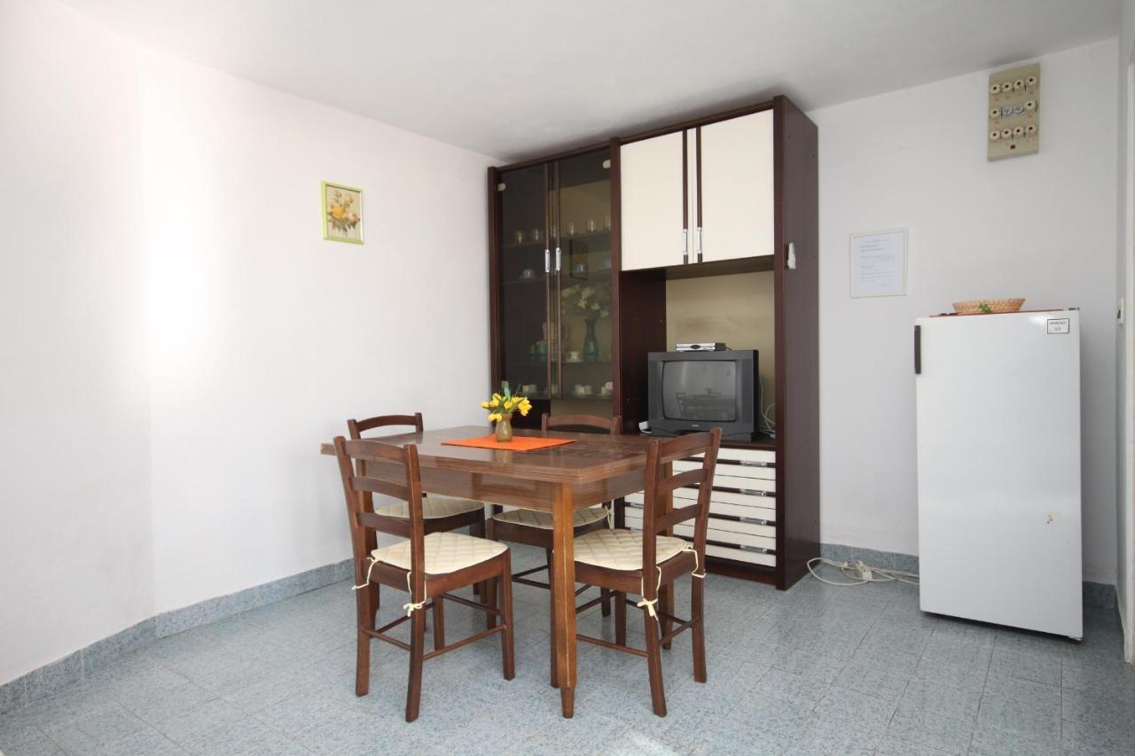 Apartments By The Sea Marusici, Omis - 8632 Mimice Luaran gambar